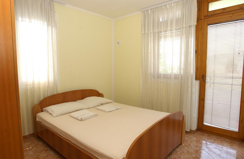 Rooms&Apartments Anka Bar Kamer foto